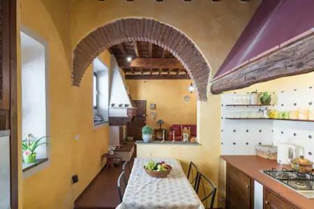 Real Rustic Tuscany Style In Center Florence Buitenkant foto