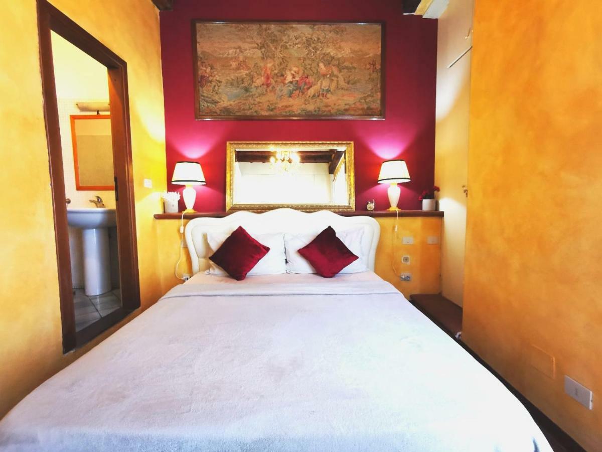 Real Rustic Tuscany Style In Center Florence Buitenkant foto