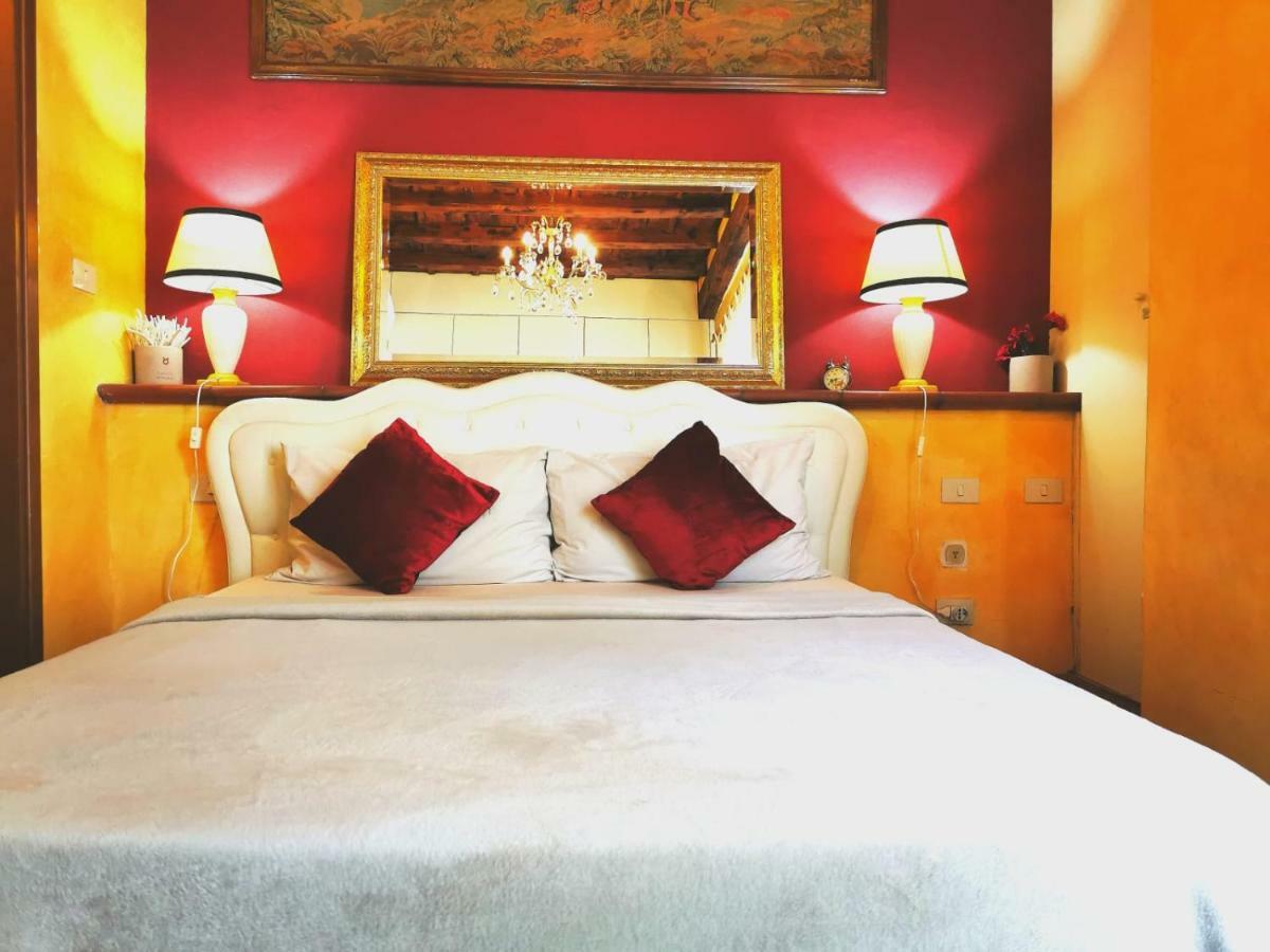 Real Rustic Tuscany Style In Center Florence Buitenkant foto